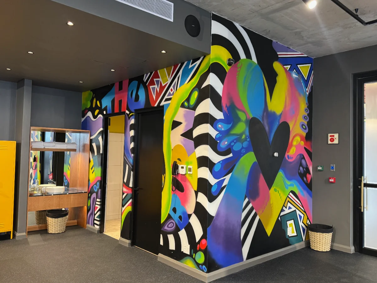 Heart wall — Hilton Canopy - Gym, Park Rd, Gardens, Cape Town