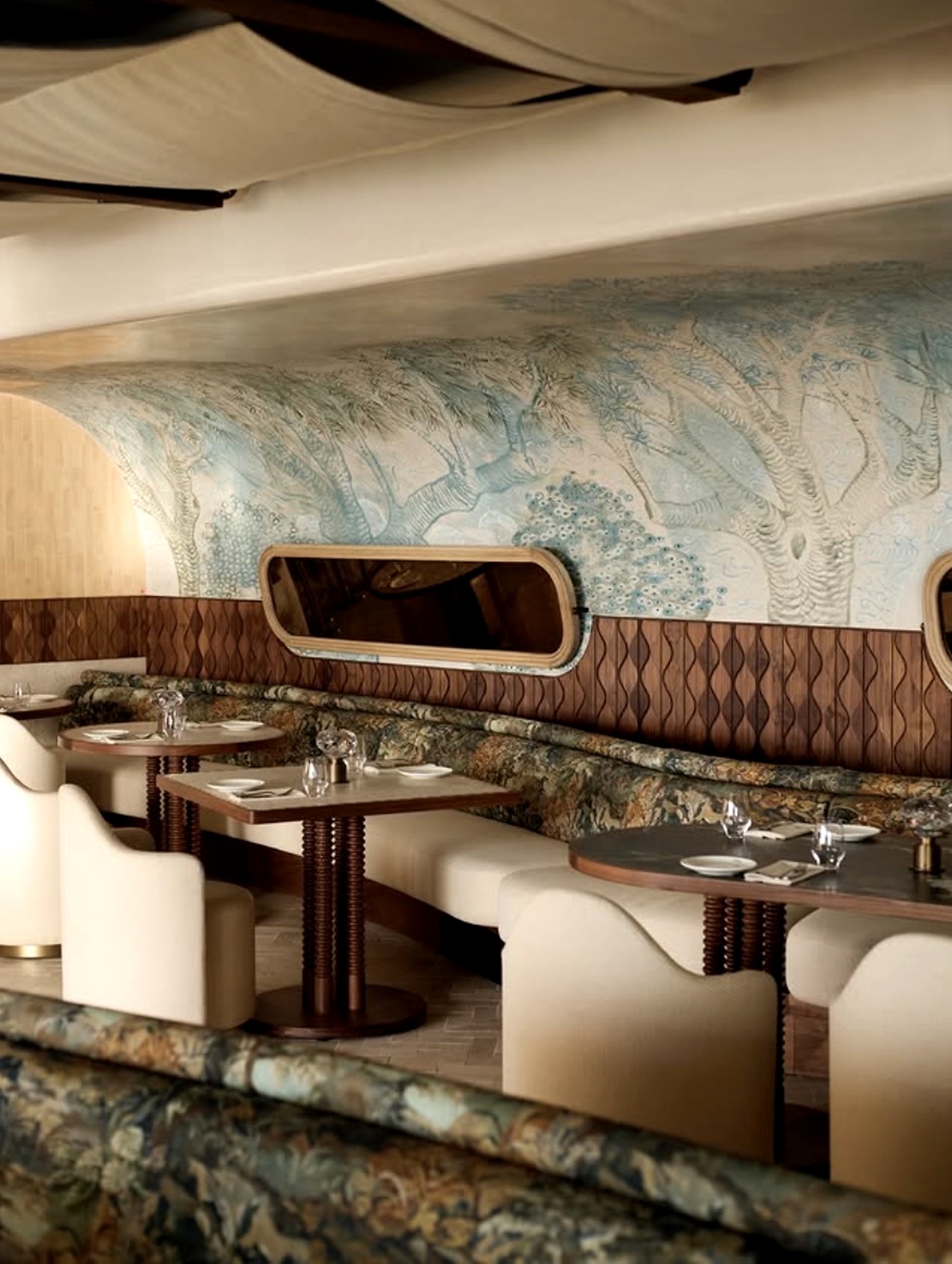 Full mural panorama — Morea House, Morea House Hotel, Camps Bay, Cape Town