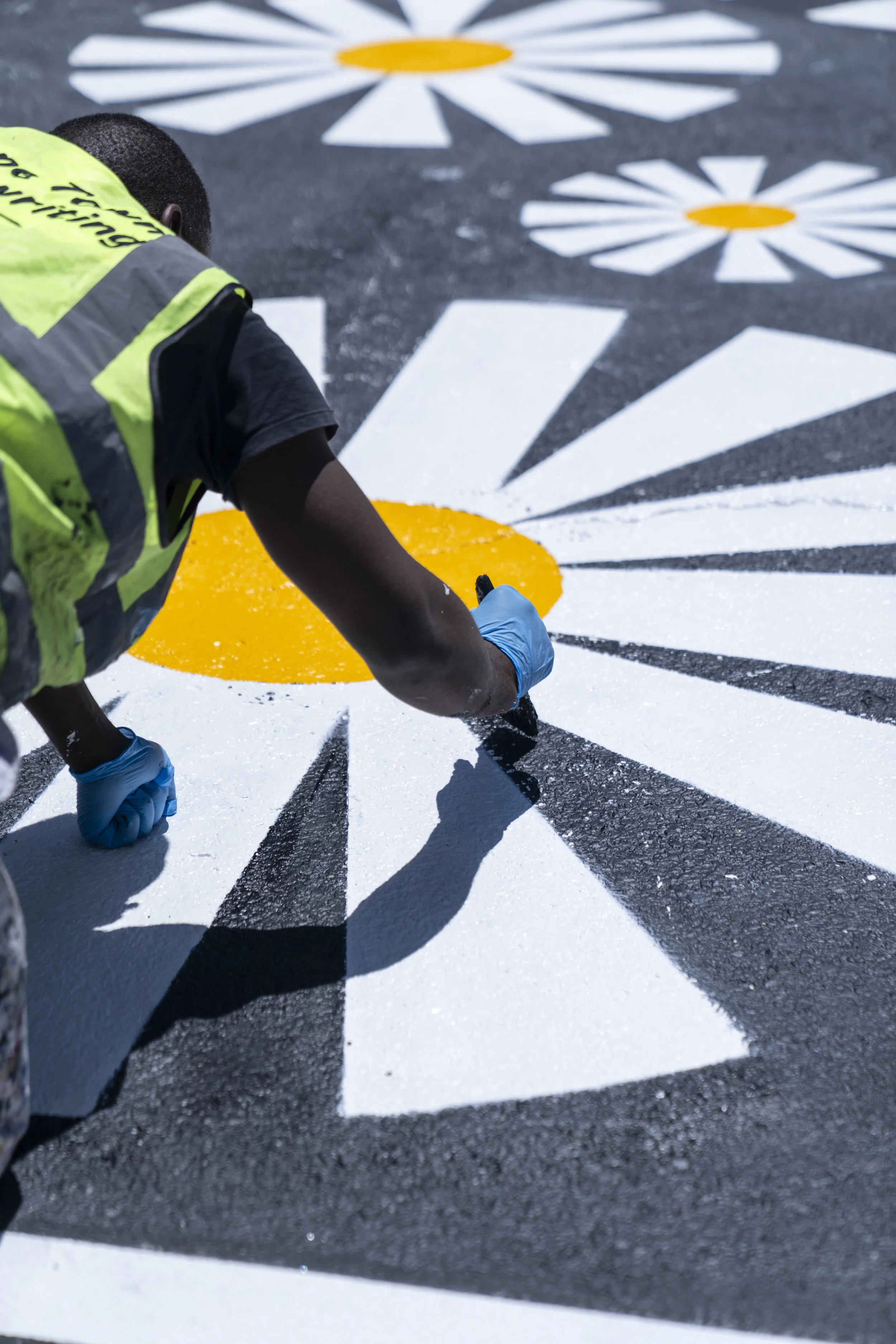 Daisy detail — Strand Street Crossing, St George’s Mall / Strand Street, CBD
